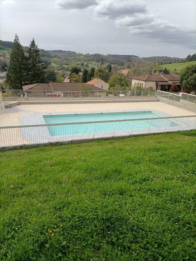 Belles Prestations Daire Sarlat-la-Canéda Dış mekan fotoğraf